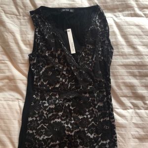 New with tags PattyBoutik low cut sleeveless top